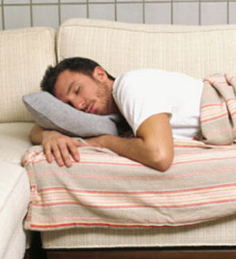 脖子落枕怎么办 落枕的症状及其预防