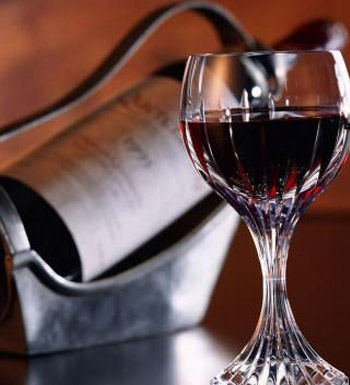 常喝葡萄酒的好处和功效 葡萄酒有什么好处