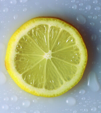 女人抗衰老吃什么 10种水果让女人年轻10岁