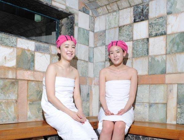 时尚的养生保健方式桑拿按摩