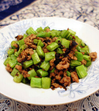 皮肤干燥怎么办 健康从 五戒 吃起告别干燥