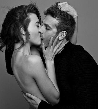 性爱知识 绝对不可在爱侣面前做的四件事