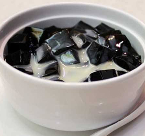 滋阴养颜 龟苓膏的功效与作用及做法介绍