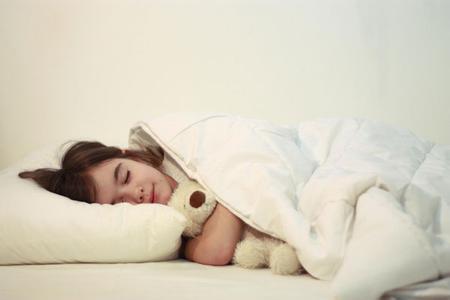 快速入睡的小妙招 如何治疗失眠