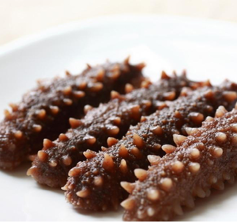 预防心血管疾病 海参的功效与作用及吃法介绍