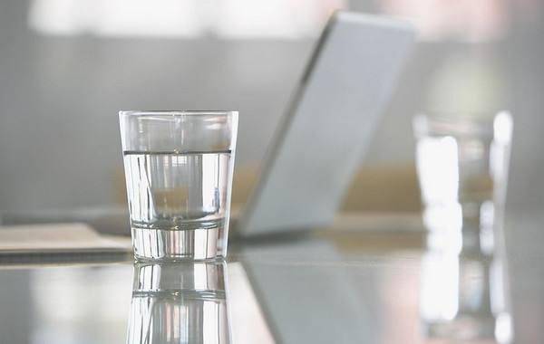 生命中不可缺少的物质 水的重要性