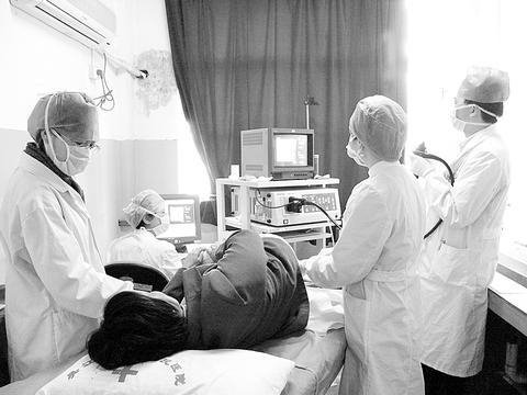 做肠镜痛苦吗  检查的方法和步骤