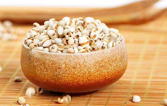 赶紧给你的肠胃洗洗澡吧 排毒的食物