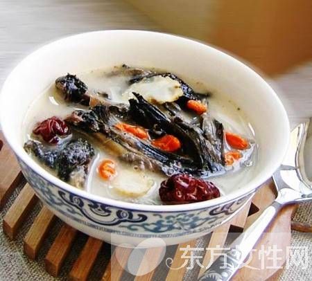 乌鸡汤的功效与作用，乌鸡汤的食用禁忌