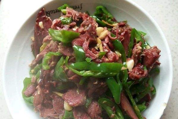 日常生活中中学生营养午餐食谱有哪些