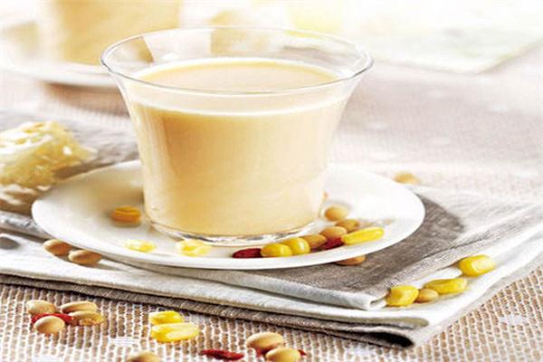 晚上喝豆浆好吗 晚上喝豆浆需注意什么