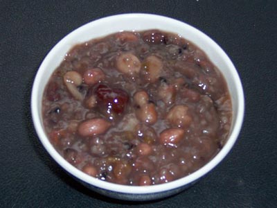 常见的黑豆粥的做法有哪些？