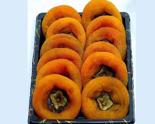 我们平常吃的柿饼是怎么制作而成的呢