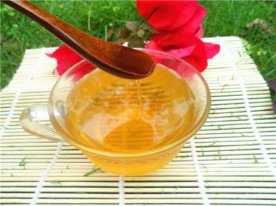 喝蜂蜜水的好处和坏处 常喝的你要了解哦