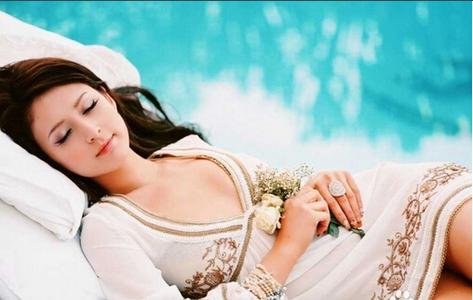 失眠烦恼军 失眠最好的治疗方法