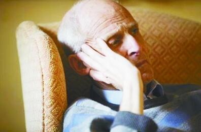 老年人抑郁症怎么治疗  心理治疗是关键