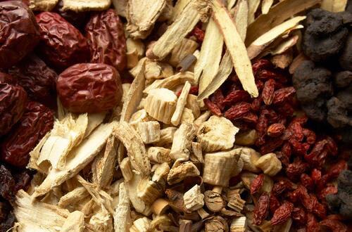 中药治疗不孕不育   六大配方来帮您