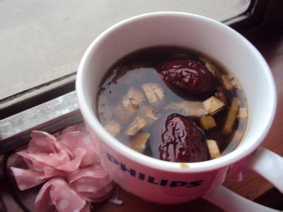 养颜秘方 这些茶对美容养颜至关重要