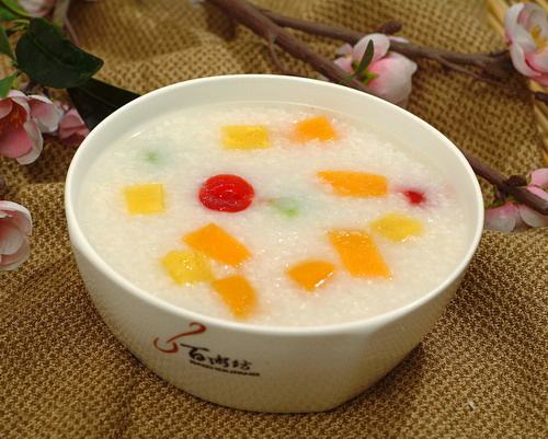 爱美女性的八大美容养生粥