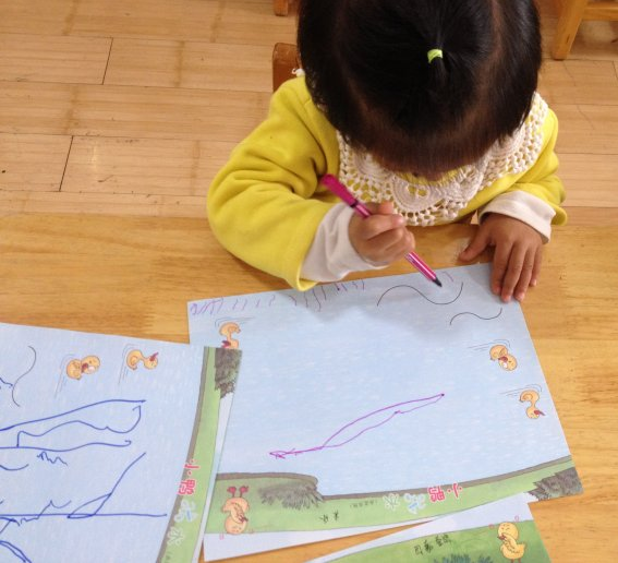 小孩衣服上的水彩笔怎么洗