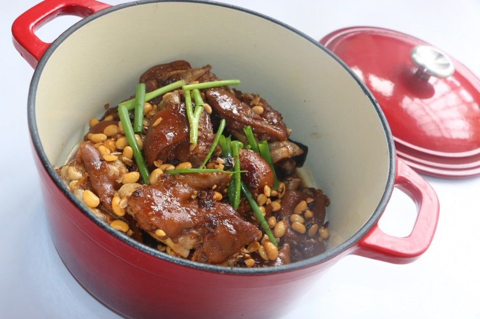 黄豆炖猪蹄的做法怎么做的 黄豆炖猪蹄的营养特点