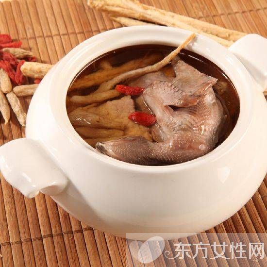 鸽子汤做法大全 冬季滋补推荐5种鸽子汤