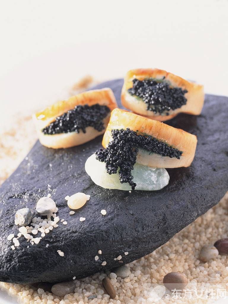 鱼子酱怎么吃 细数俄罗斯鱼子酱的营养价值