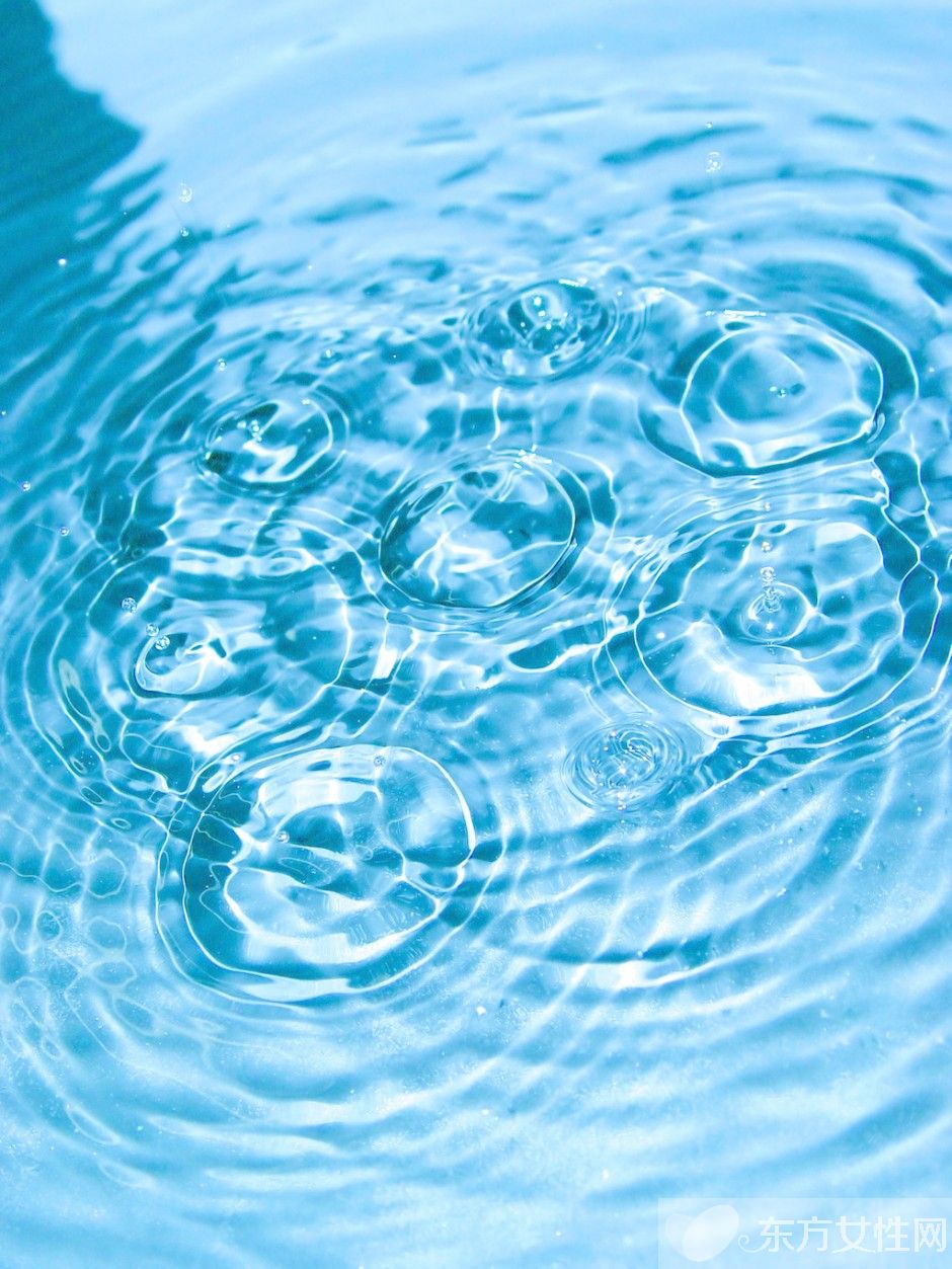 早晨喝水的好处有哪些 早晨最不该喝这四种水