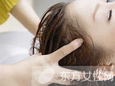 洗头正确方法是什么 3小贴士让你头发长期柔顺