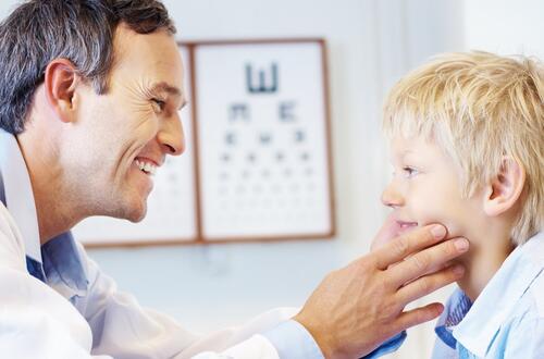 青少年如何预防近视    五大习惯要养成