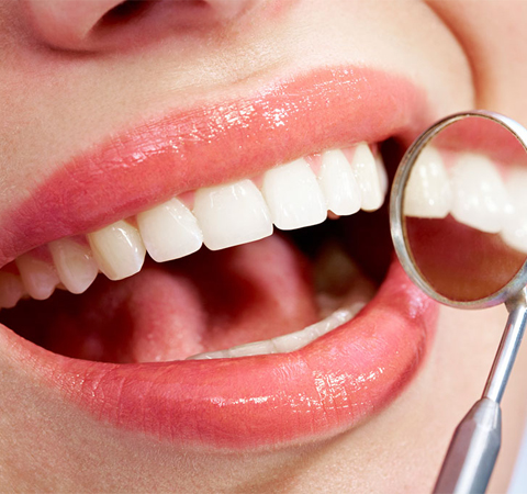 牙龈出血的原因及预防方法介绍