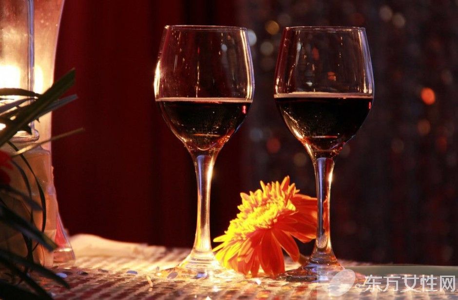 喝葡萄酒的好处和坏处 四类人群不宜喝葡萄酒