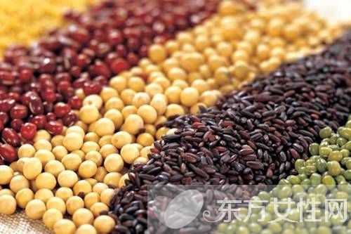 抗衰老的食物有哪些 这些习惯会加速皮肤老化