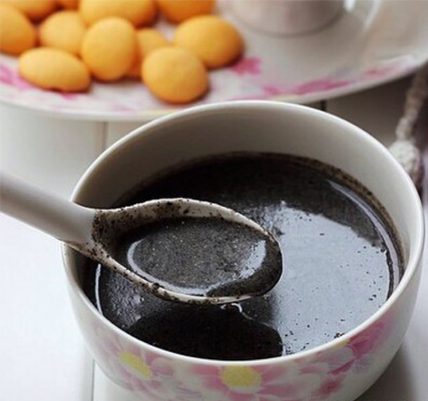 对付斑点 教你7种祛斑食疗方法