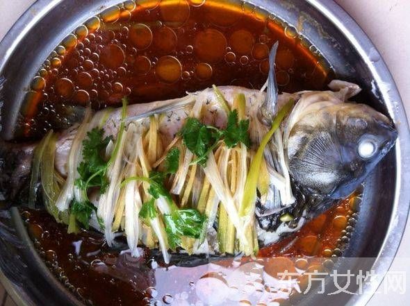 清蒸草鱼的做法 草鱼去土腥三要点