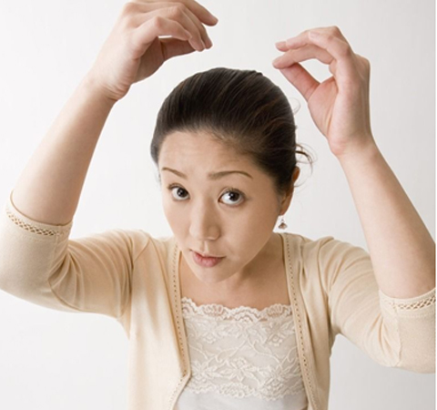 导致年轻人长白头发的三大原因介绍