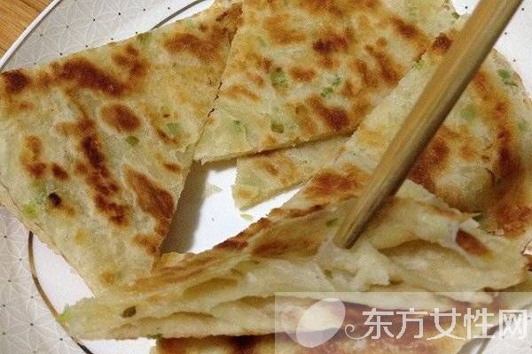 葱香千层饼的做法 葱香千层饼的小窍门