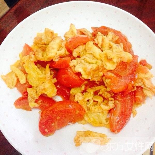 番茄炒蛋的家常做法 番茄炒蛋润肤又助消化