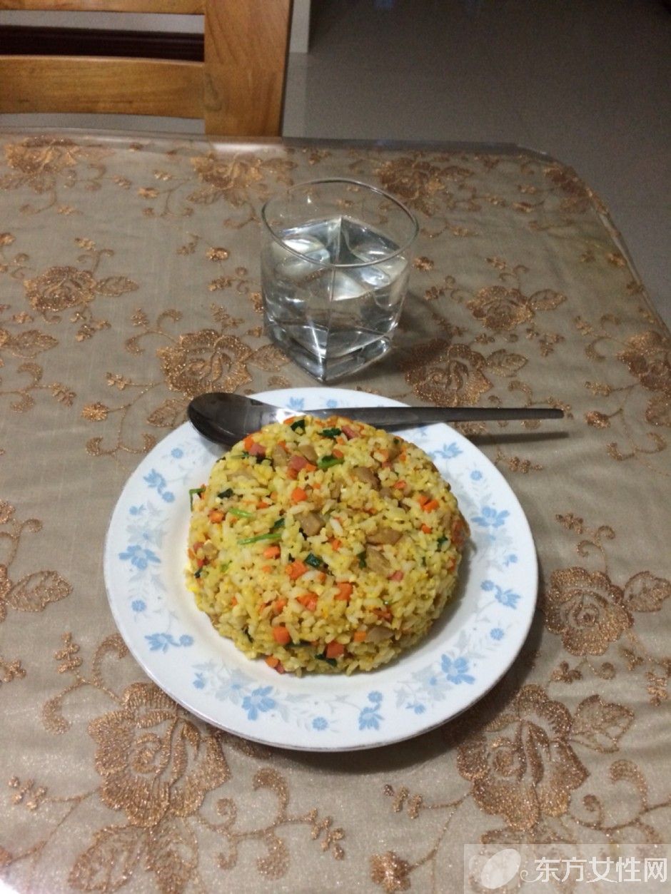 蛋炒饭怎么做好吃 蛋炒饭简单做法