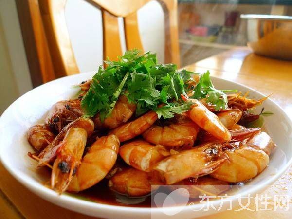 红烧海虾的家常做法 海虾的四大营养价值