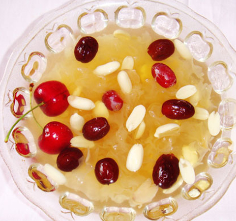 推荐9种治疗失眠多梦的食疗方法