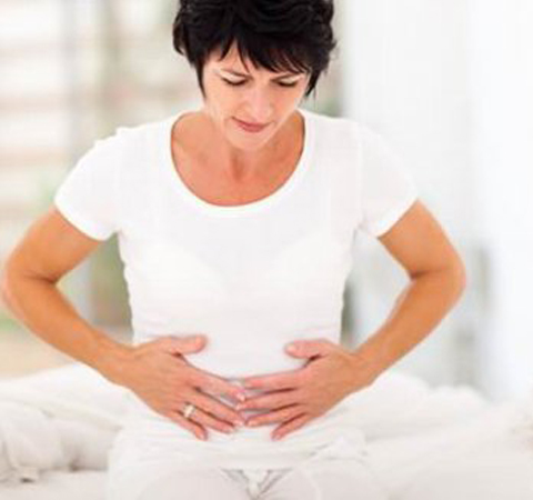 结肠炎的早期症状 大量便血肠狭窄要当心