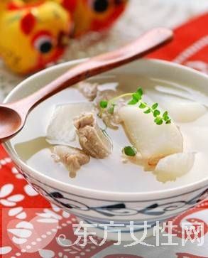 萝卜排骨汤的家常做法 冬天多吃萝卜可预防感冒