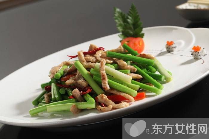 蒜苗炒肉丝的做法 蒜苗炒肉丝菜品特色