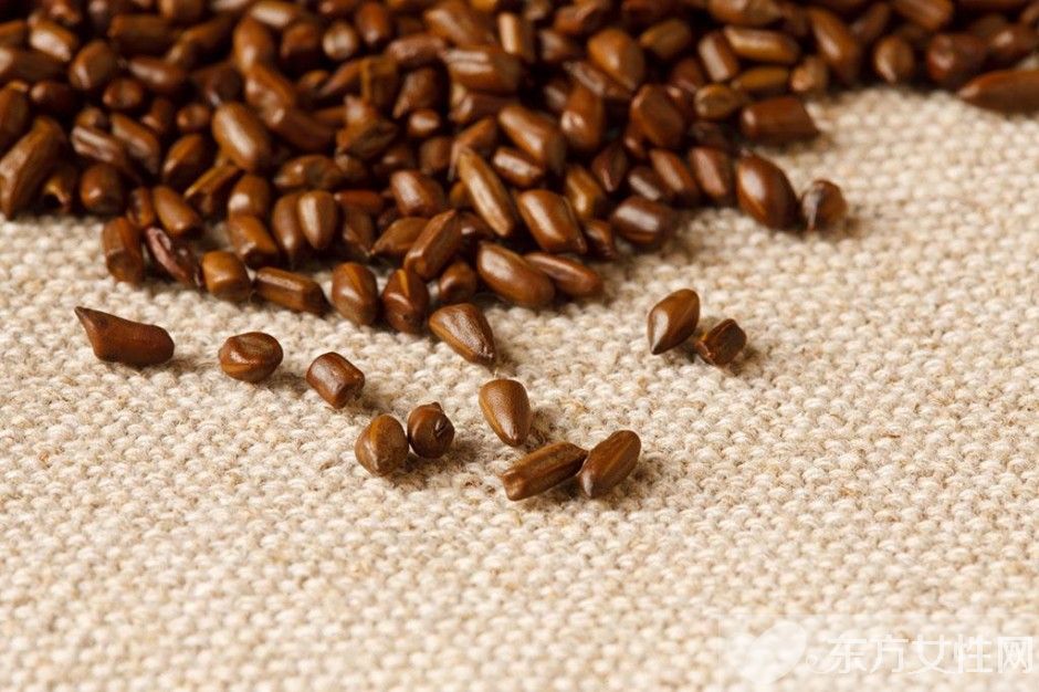 决明子的功效有哪些 决明子的副作用是什么