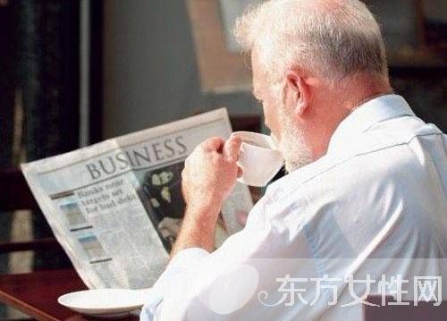 眼花是什么原因 七款食疗防治老花眼