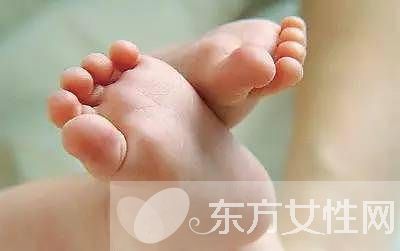 扁平足的危害有哪些 如何预防扁平足