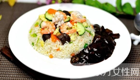 什锦炒饭怎么做好吃  教你四道美味炒饭的做法