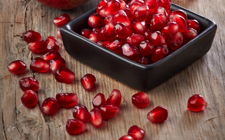 剥石榴的方法有哪些  揭秘石榴的十大神奇功效