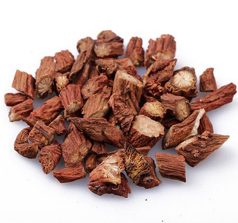 丹参的作用与功效及禁忌 吃丹参要谨慎